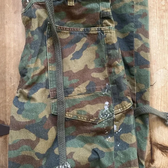 We the Free moxie barrel jeans camo - Picture 6 of 6